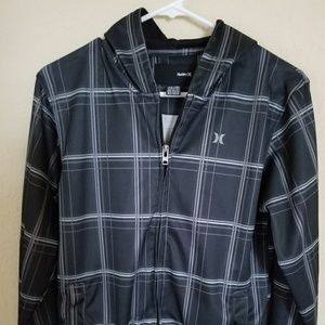 Boys size m hurley